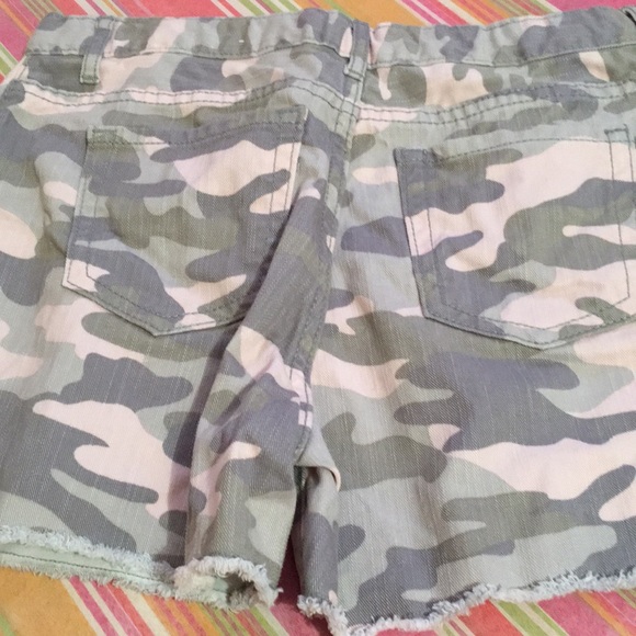 Girls jeans shorts - Picture 4 of 6